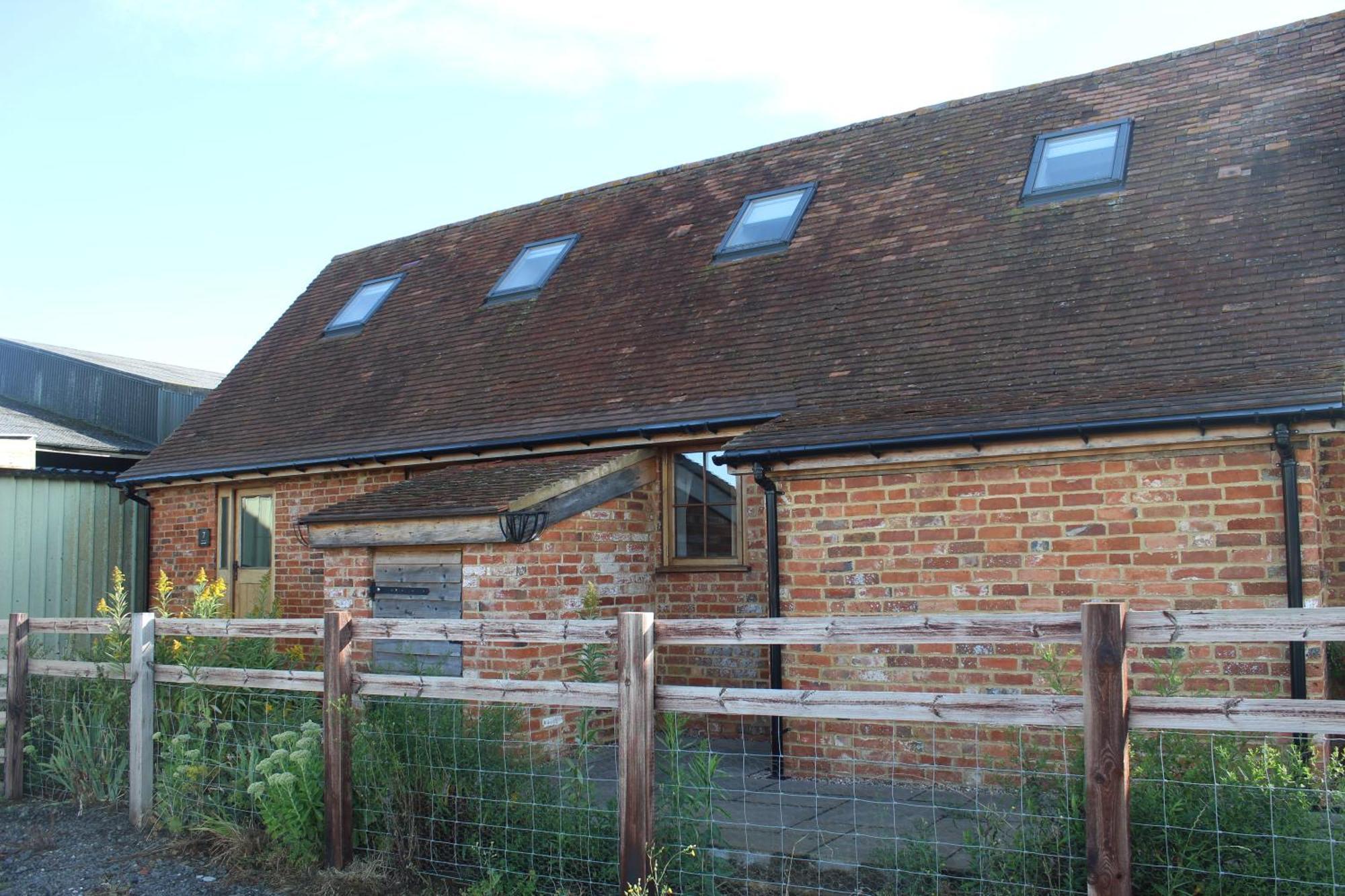 Parkfields Barns Self Catering Accommodation Бакингем Экстерьер фото